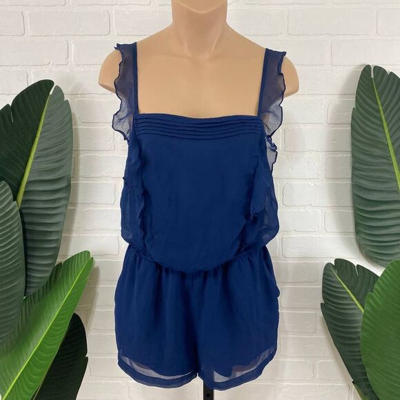 Vera Wang blue flutter romper - Picture 1 of 8